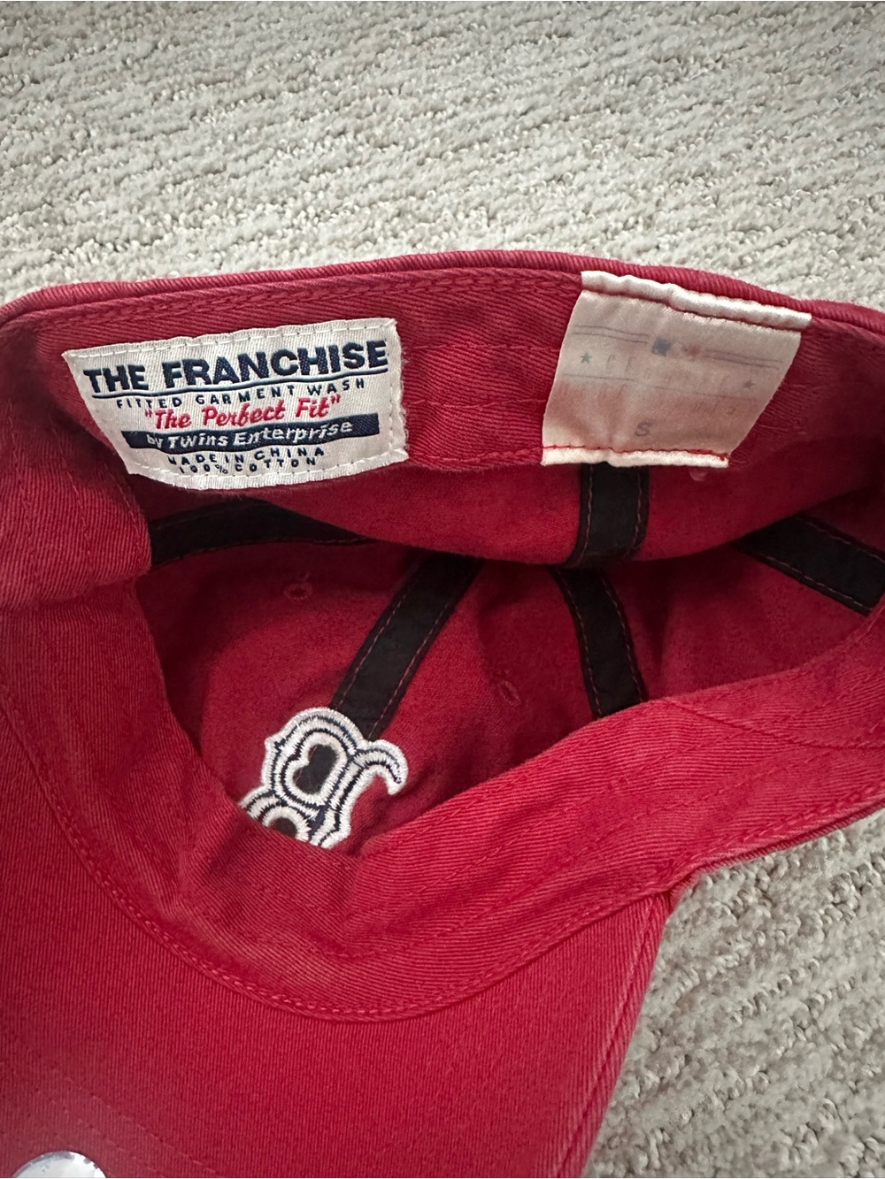 Hat - Picture 2 of 3